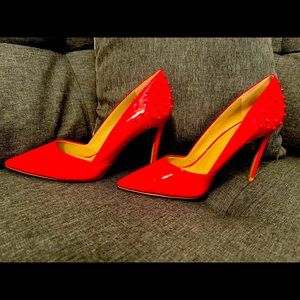 Sexy red pattern leather spike heels